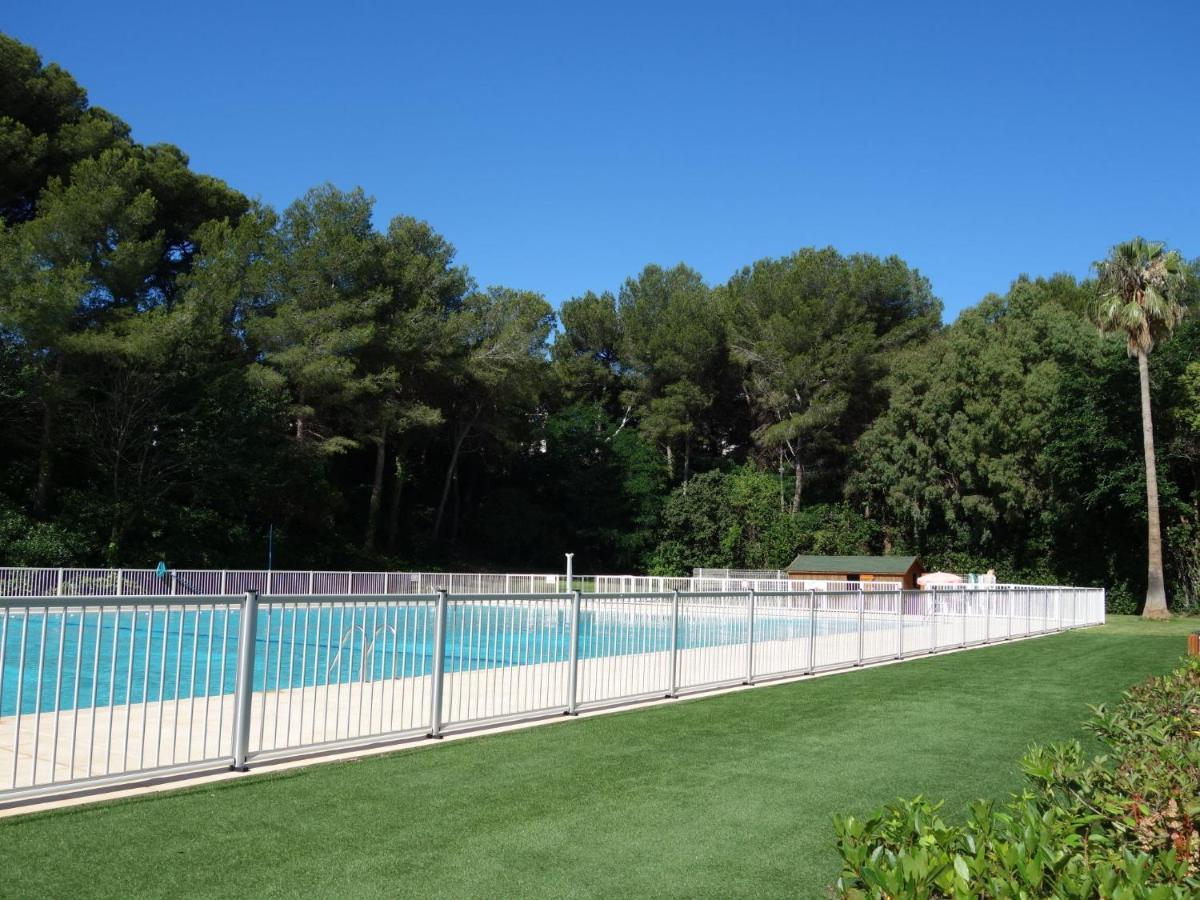 Apartment Le Grand Large Six-Fours-les-Plages Exterior foto